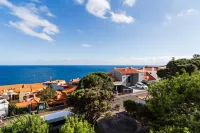 GuestReady - Serene Stay with Sea Views - 2-Star