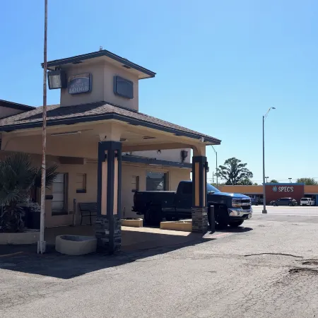 Sunset Lodge Elgin Near U.S. 290 By Hotel O
