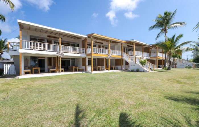 Surfers Bay Resort