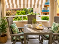 Beautiful and Bright Apartment in Calafell,