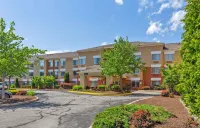 Extended Stay America Suites - Boston - Burlington - Pet friendly