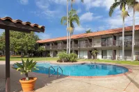 FOUND Hotels, Santa Barbara, Series by Marriott - Aamiainen
