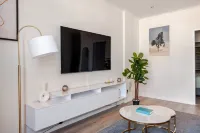 Luxury Comfort Perfect Location - Private Pool