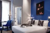 Arok Hotel