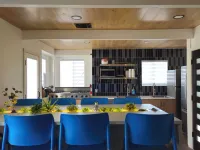 Victory House Hotels in Reseda