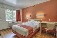 Motel 6 New Cumberland, PA - Harrisburg - Hershey South
