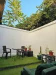 Wanderlust Hostel B & B