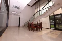 Stepstones Estate - Villas