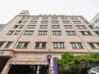 Vine Hotel Hotels near Ildong Park