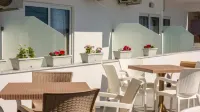 Hotel Perla Ksamil - Pensions