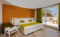 El Mouradi Djerba Menzel – Couples & Families Only - バー