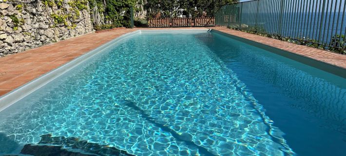 Luxury Villa, Pool, Sea Access, Large Terraces, Stupendous Views Hotels in Furore