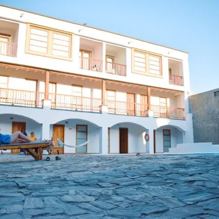 Hotel Sansiraka by GEH Suites