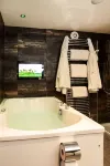 The Howbeck & the Retreat Incl Off-Site Health Club and Parking EV Point Available - Romantic