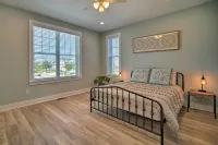 Gorgeous Newly Built Home Golf Course View! - balcón