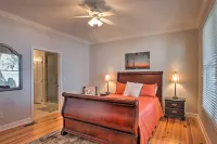 Lakefront Retreat w/ Game Room & Private Dock! - Family