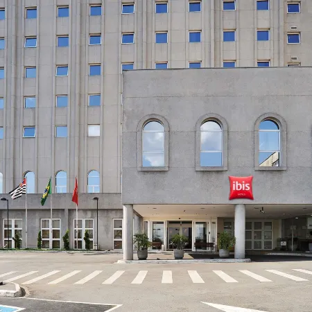 Ibis São Paulo Interlagos Отели рядом с достопримечательностью «Станция метро Jabaquara»