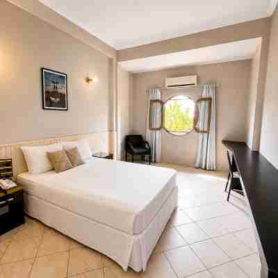 Hotel Econotel by BSB Inn Rooms