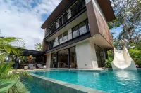 New Private 4BR Luxury Tree House With Slide - 2 stjerner