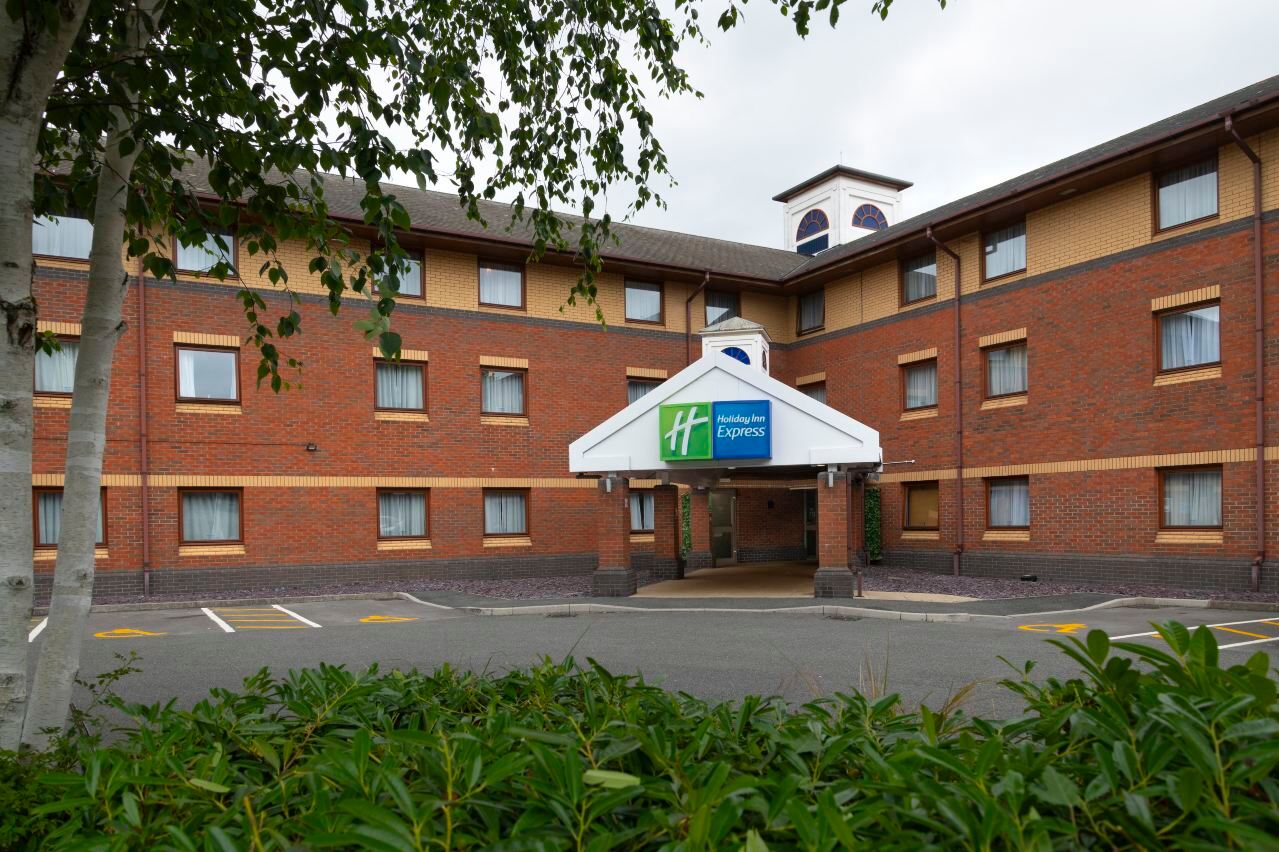 Holiday Inn Express EXETER EAST by IHG