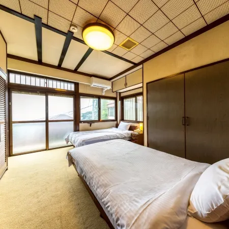 Azamian Atami