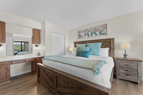 Treasured Lake Views - 2 Patios - 3-Star