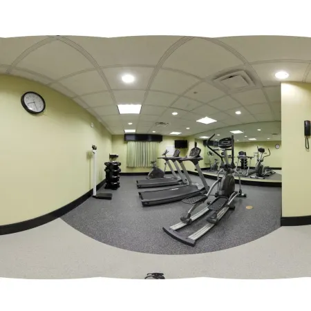 Holiday Inn Express & Suites WAYCROSS by IHG