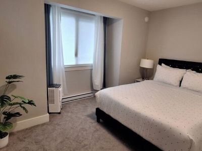 Happy Zone Suite - Sleeps 4. Complimentary Snacks & Drinks!