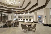 Windhoek Country Club Resort - bar