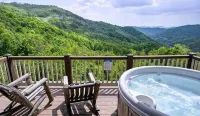 5 Min to Hatley Pointe Hot Tub Games Dog Friendly - Homestays