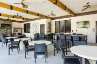 Upstay - Pool & Hot Tub Heating, Epic Games Room - spa