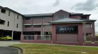 Lismore Bounty Workers Club Motel - parking