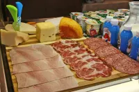 Hotel le Ville - breakfast