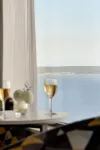 Crowne Plaza SEATTLE-DOWNTOWN by IHG with No Resort Fee - Romantic