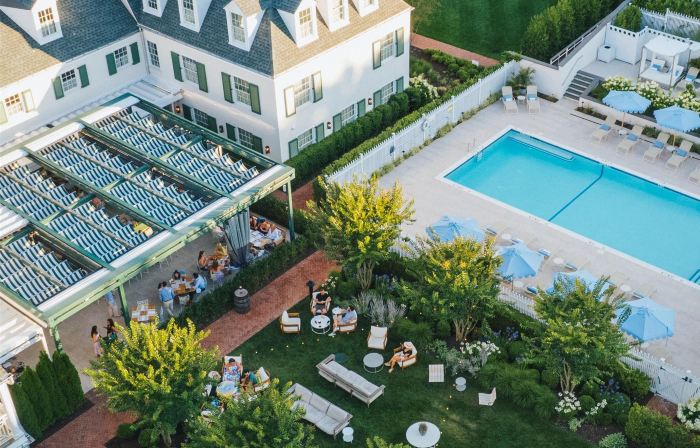 Canoe Place Inn & Cottages