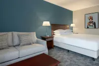 Delta Hotels by Marriott Newcastle Gateshead - 수영장