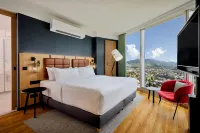 Four Points by Sheraton Panoramahaus Dornbirn - Gym