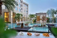 Courtyard by Marriott Agra - Luxury