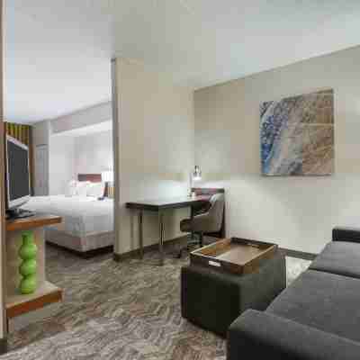 SpringHill Suites Cleveland Solon Rooms