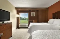Hampton Inn Cincinnati-Kings Island - Pet friendly