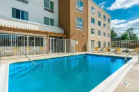 Fairfield Inn & Suites Leavenworth - Pool