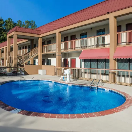 Red Roof Inn Tupelo