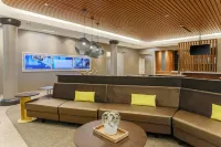 SpringHill Suites Tallahassee North - breakfast