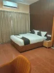 Grace Springs - Santhome - Bintang 3