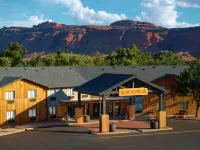 Slackline Moab, Outset Collection by Hilton - 4 tähden
