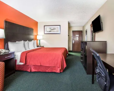 Quality Inn Morton at I-74 Hotel di Washington