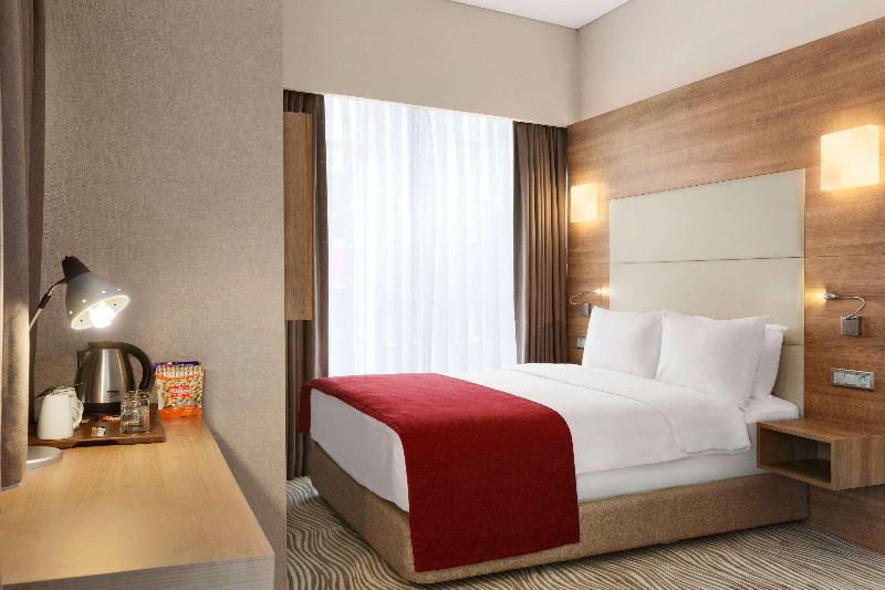 Ramada Encore Istanbul Kartal