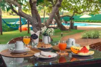 Pousada Villa Maeva Itacimirim - breakfast
