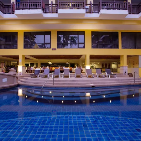 Woraburi Phuket Resort & Spa