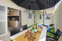 Summer Breeze 3 Bedroom Maisonette.